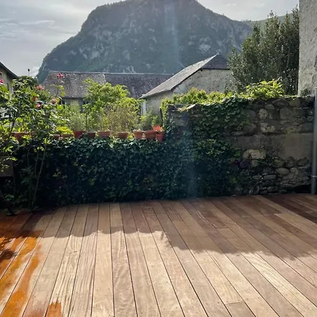 Appartement Le Petit Monrepos Avec Bain Nordique